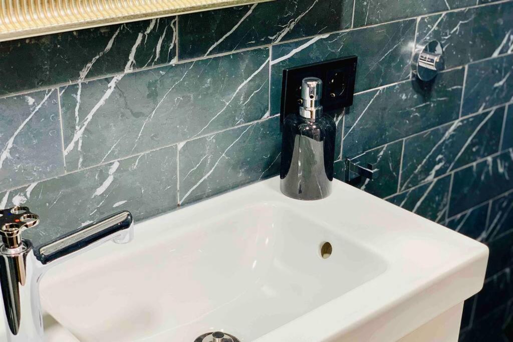 Roof Top Luxury City Center Apartment By Namaste Elite Torremolinos Eksteriør billede